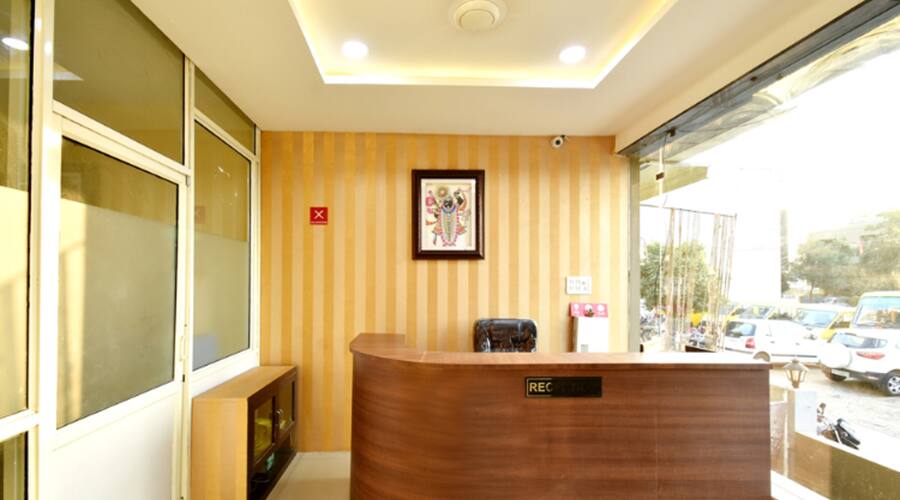 Hotel Relax Inn, Indore 3